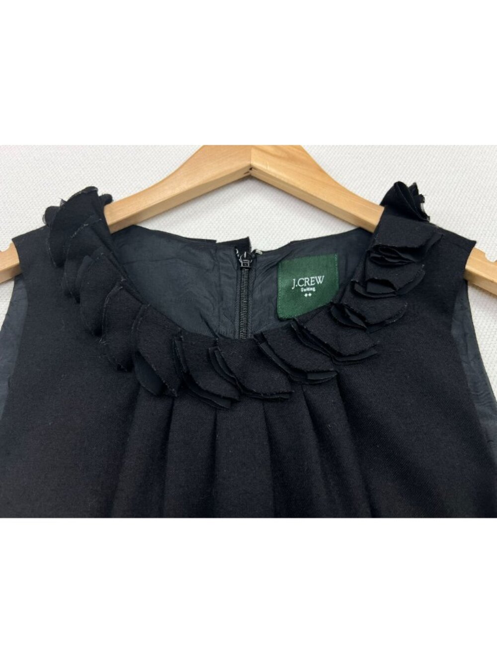 J.Crew Women's Suiting Sheath Dress Sleeveless Ruffle Neck Size 2 Black - Picture 7 of 10